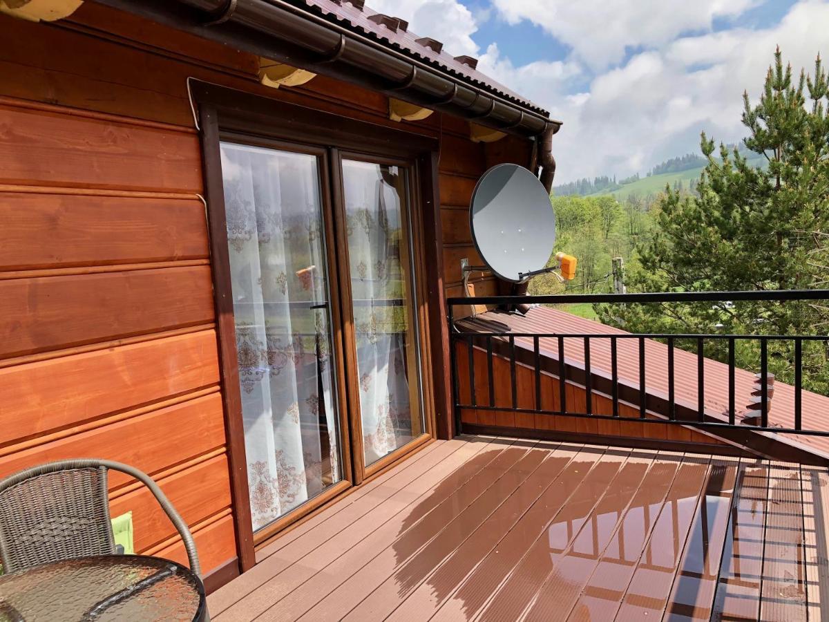 Domek Koniec Swiata Dzianisz Exterior foto